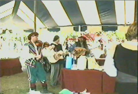 EmptyHats_HTML5_424Kbps_360p